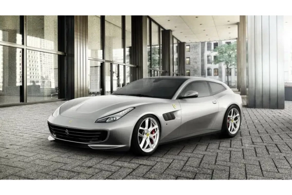 Ferrari GTC4Lusso
