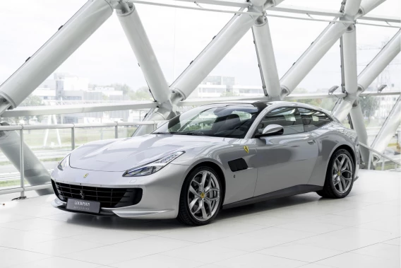 Ferrari GTC4Lusso