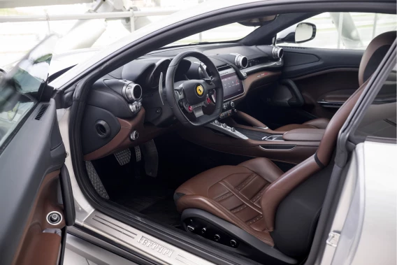Ferrari GTC4Lusso