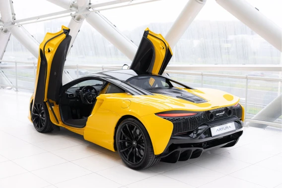McLaren Artura