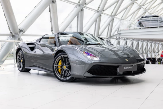 Ferrari 488