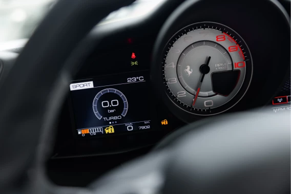 Ferrari 488