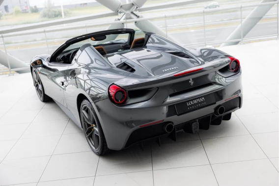 Ferrari 488