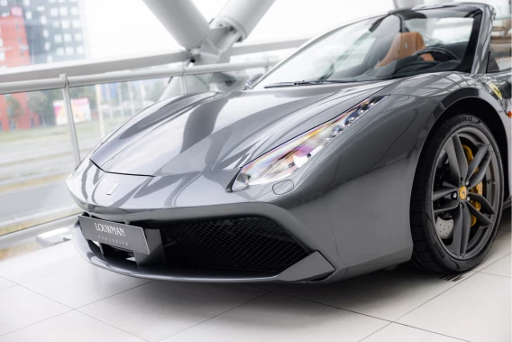 Ferrari 488