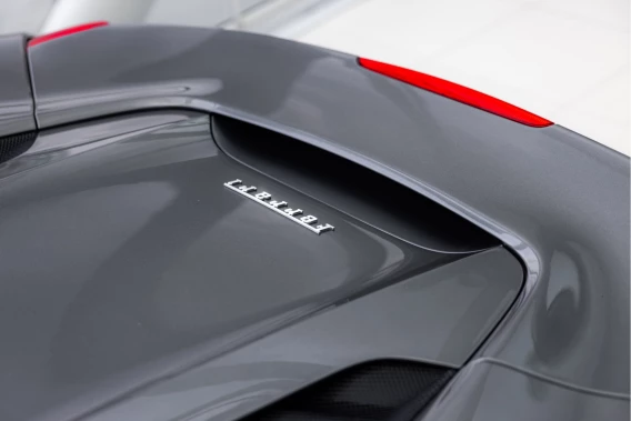 Ferrari 488