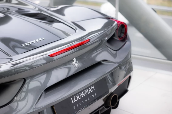Ferrari 488