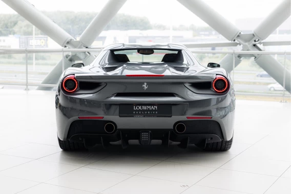 Ferrari 488