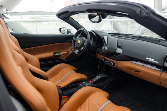 Ferrari 488