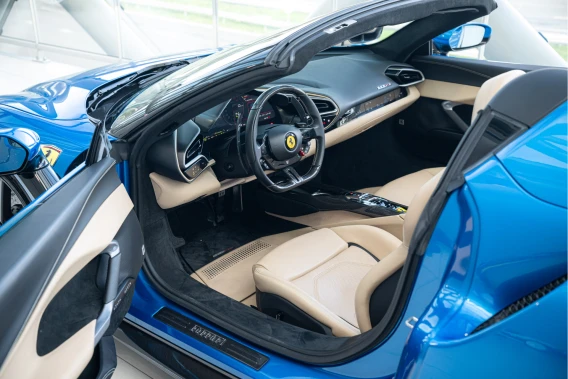 Ferrari 296 GTS