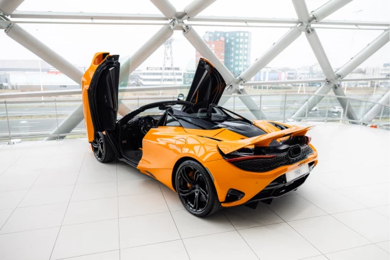 McLaren 750S Spider