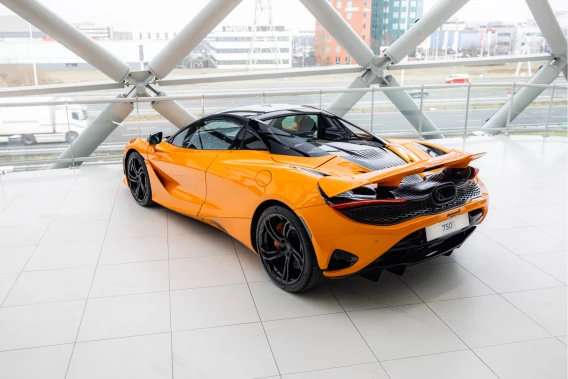 McLaren 750S Spider