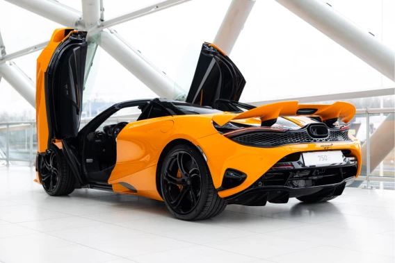 McLaren 750S Spider