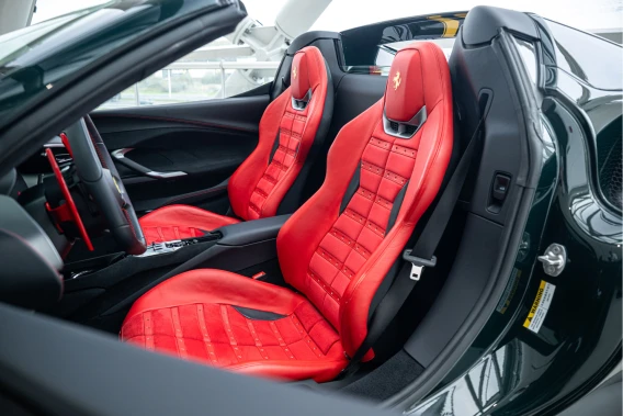 Ferrari 296 GTS