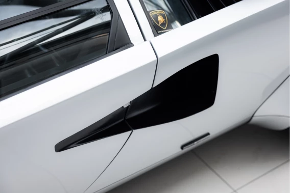 Lamborghini Countach