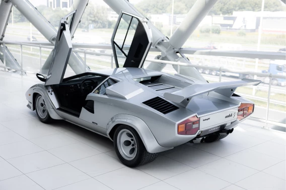 Lamborghini Countach
