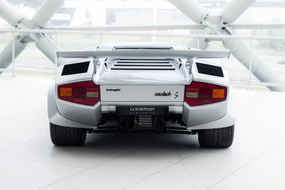 Lamborghini Countach