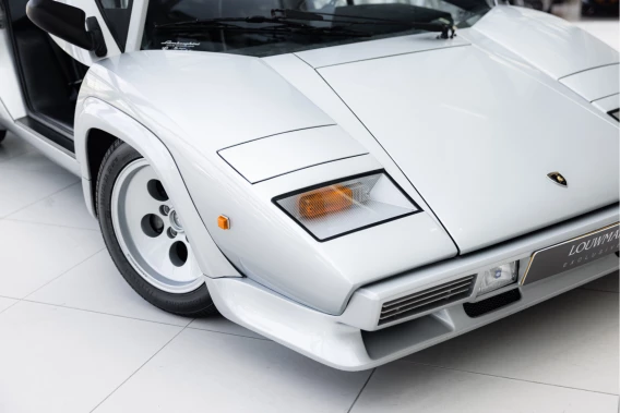 Lamborghini Countach
