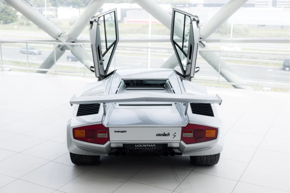 Lamborghini Countach