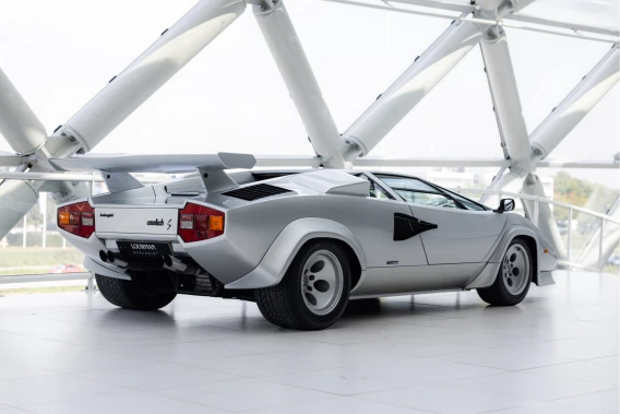 Lamborghini Countach