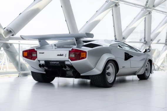 Lamborghini Countach