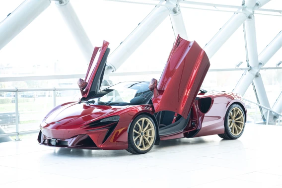McLaren Artura