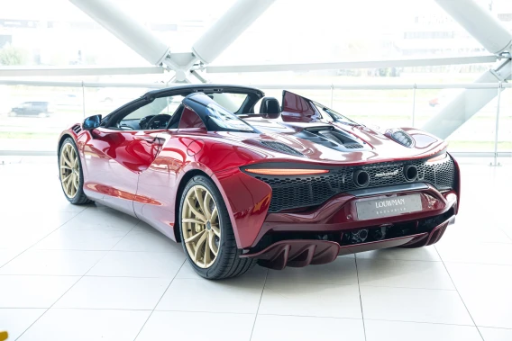 McLaren Artura
