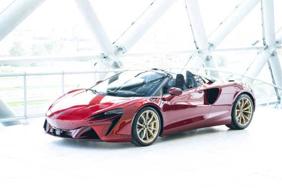 McLaren Artura