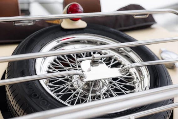 Morgan Plus 4