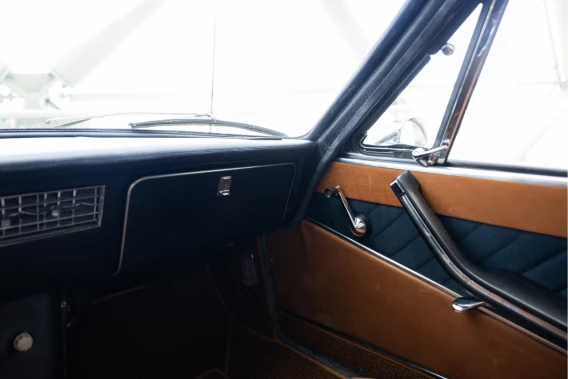 Intermeccanica Omega