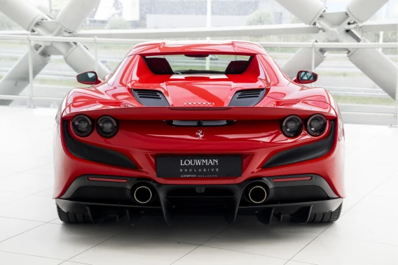 Ferrari F8 Spider