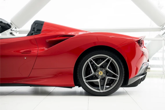 Ferrari F8 Spider