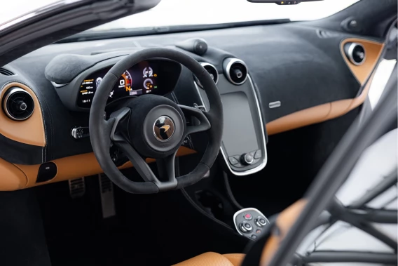 McLaren 570S Spider