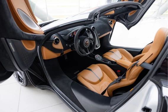 McLaren 570S Spider