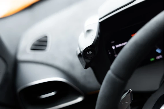 McLaren Artura Spider