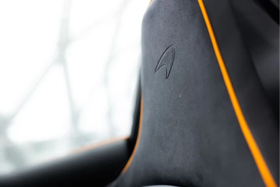McLaren Artura Spider