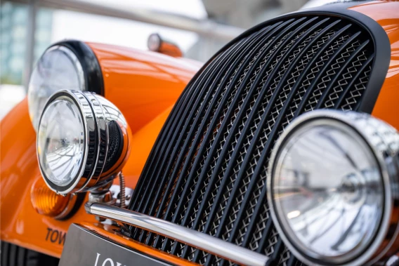 Morgan Plus 8