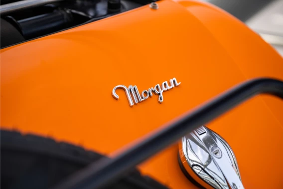 Morgan Plus 8