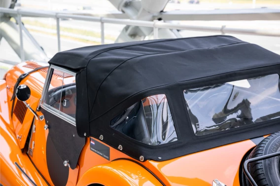 Morgan Plus 8