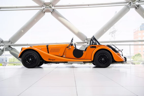 Morgan Plus 8