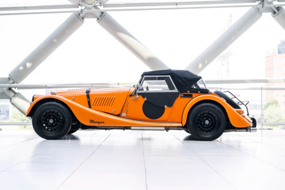 Morgan Plus 8