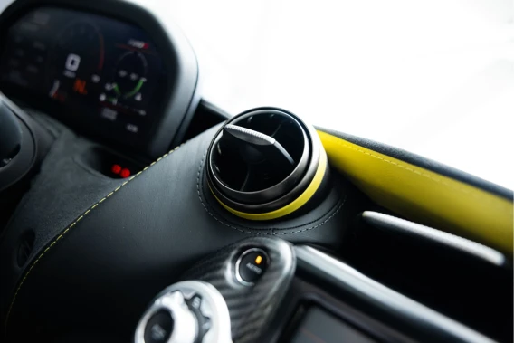 McLaren 720S Spider