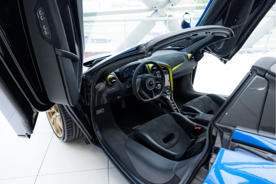 McLaren 720S Spider