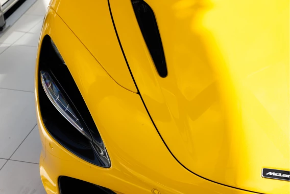 McLaren 720S Spider
