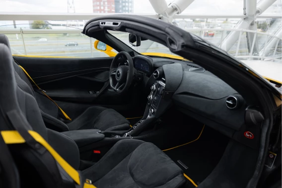 McLaren 720S Spider