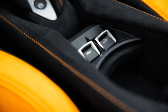 McLaren 750S Spider