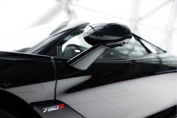 McLaren 750S Spider