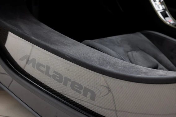 McLaren 650S