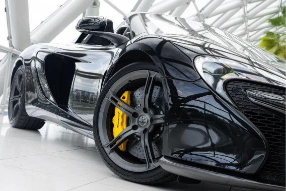 McLaren 650S