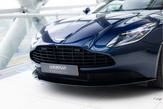 Aston Martin DB11