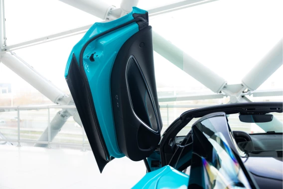 McLaren Artura Spider